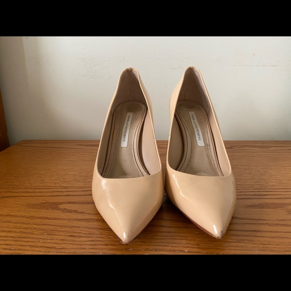 Diane Von Furstenberg nude pumps - Picture 2 of 6